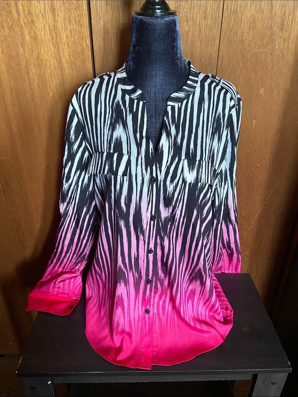 Calvin Klein Variegated Print Blouse